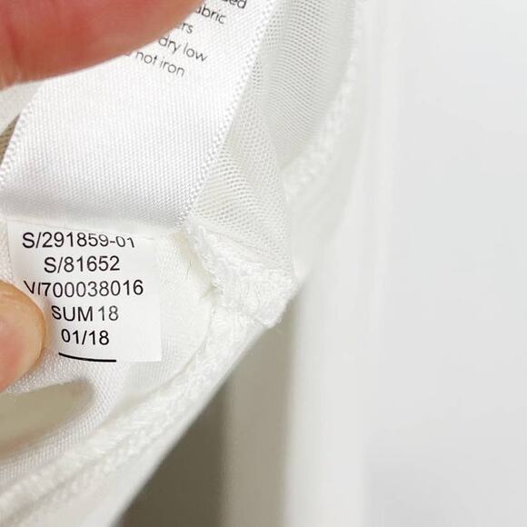 Athleta Small White Essence Mesh Trim Long Sleeve Top Crew Neck Lyocell Stretch - Picture 9 of 10